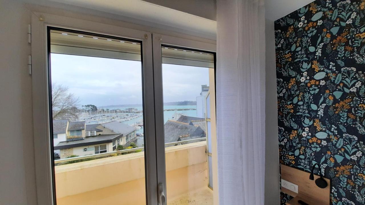 Hotel Au Bon Accueil Perros-Guirec Exterior foto