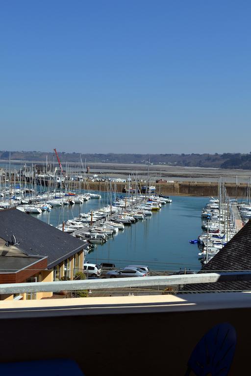 Hotel Au Bon Accueil Perros-Guirec Exterior foto